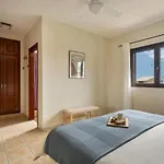 فيلة Sunhouse El Chocito *